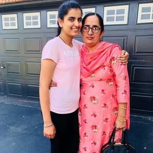 Meet your Posher, Manpreet